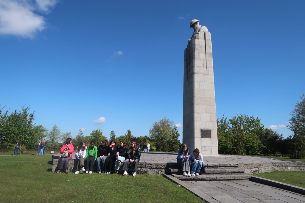 53700800119_3a7d08c54d_o